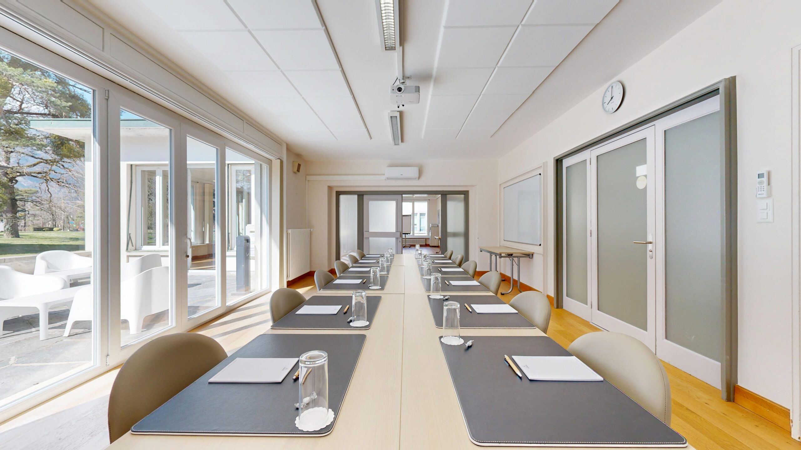 Salle de séminaire de la source Bains de Lavey