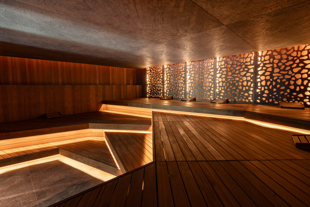 Thermal baths, spa & wellness in Switzerland | Les Bains de Lavey