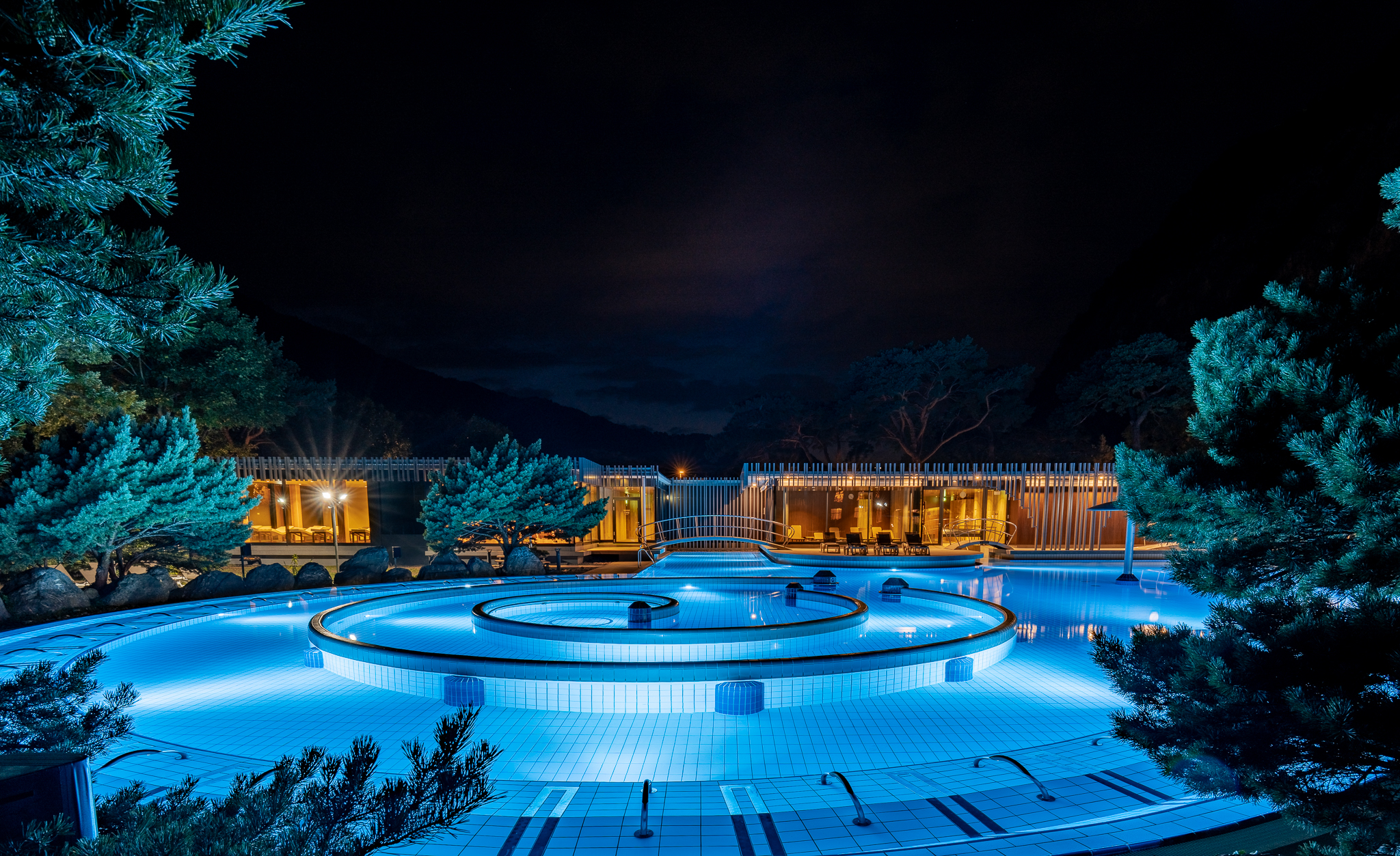 Bains thermaux de nuit